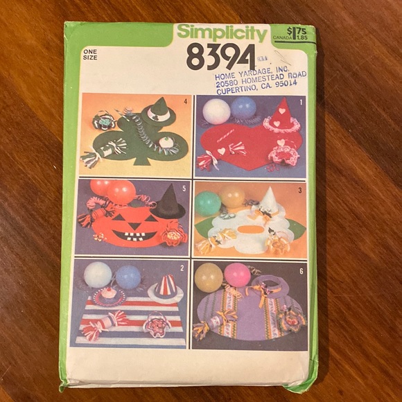 NEW Simplicity #8394 Sewing Pattern Uncut Holiday Party Placemat Hat Favors - Picture 1 of 6